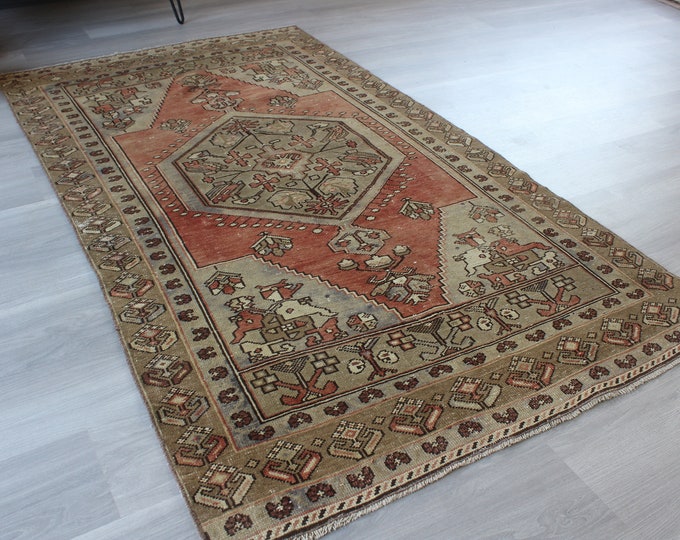 Vintage Anatolian Rug, Olive Green-Dark Coral Colour Rug, Vintage rug, ethnic rug, Vintage Turkish Rug / B-1286 /  3'9"x6'9" feet