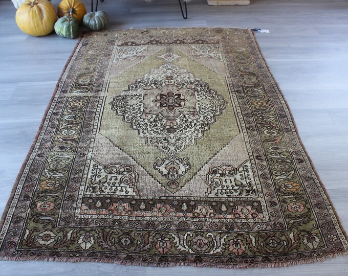 Ethnic Anatolian Rug, Vintage Turkish Rug , Bohemian Rug ,  Vintage Taspinar Rug , Handwoven Rug / B-1347 / 4'6"x6'7" feet