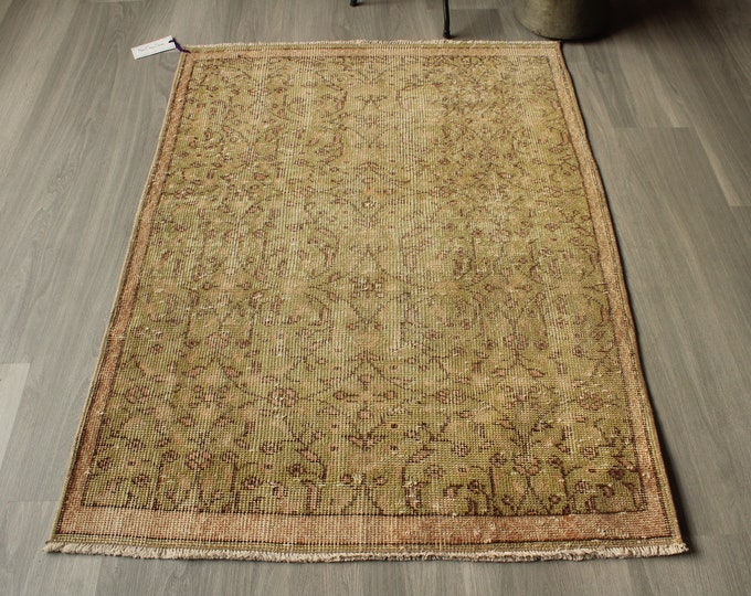 3'x4'  Small Beige Rug, Small Vintage Rug, Beige  Ethnic Rug / B-1609 / 3'2"x4'3"