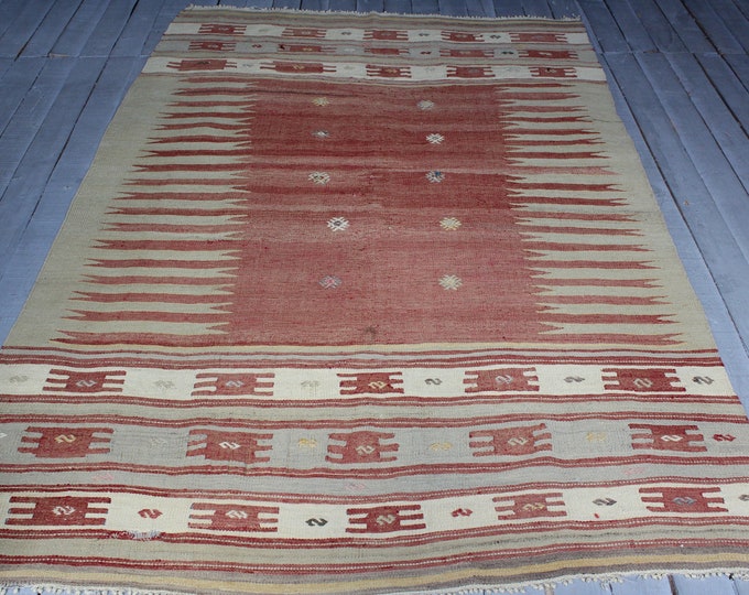 4'4"x6'7" Antique Yoruk Kilim, Turkish Ethnic Tribal Kilim Rug, Earth Coloured Kilim