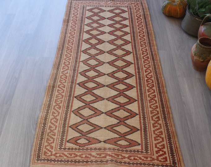 Small Beige Rug Runner , Ethnic Small Rug, Small Oushak Rug Runner / B-1585 /