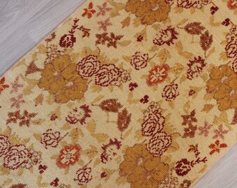 Vintage Small Rug, Floral Beige Rug, Small Retro Rug , Handwoven Beige Entry Rug / B-1590 / 2'3"X5'