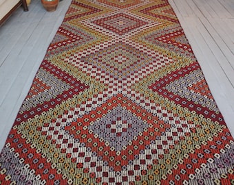 4'2"x9'7" ft RUNNER , Vintage Wide Kilim Runner,Ethnic Bohemian Handwoven Wool Geometric Design Kilim Runner