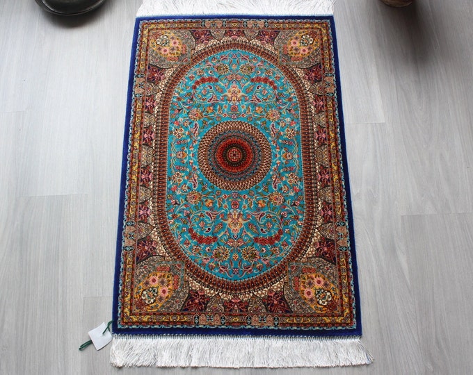 Blue Silk Rug , Small Silk Rug, Traditional Medallion Silk Rug / B-1789 - 1801 / 2'x3'