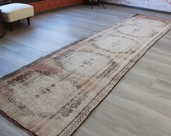 2'8"x10'8" Vintage Oushak Rug Runner, Beige Oushak Runner, Beige Rug Runner, Distressed Rug Runner, Handwoven Pale Rug Runner / B-1383