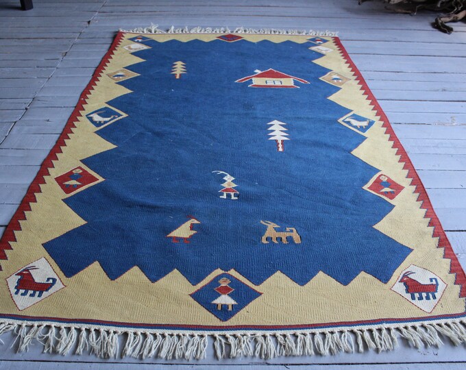 Vintage Turkish Kilim , Bohemian Ethnic Primitive Design Kilim Rug