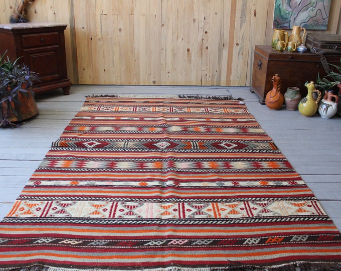 5'4"x7'4" ft Vintage Handwoven Wool Kilim , Ethnic Bohemian Kilim Rug, Turkish Area Kilim Rug