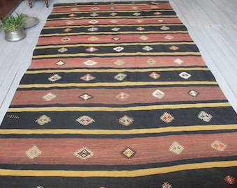 5'8"x10'1" ft  Vintage Striped Kilim Rug, Ethnic Kilim, Bohemian Kilim, Decorative Kilim Rug
