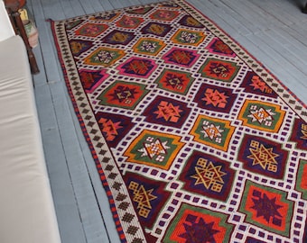 4'4"x9'6" RUNNER, Vintage Wide Kilim Runner,Vintage Area Kilim Rug , Ethnic Bohemian Handwoven Wool Kilim Rug