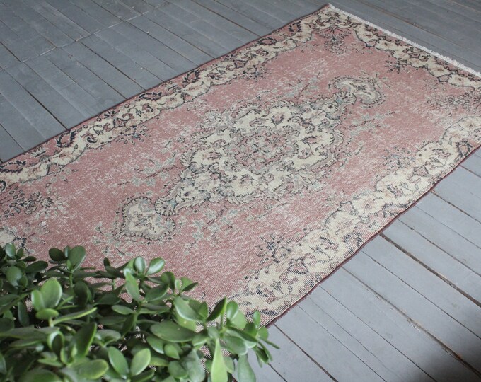 3'7"x6'7" ft  Vintage Oushak Rug, Pale Pink Oushak Rug, Low Piled Anatolian Rug, Turkish Area Rug,