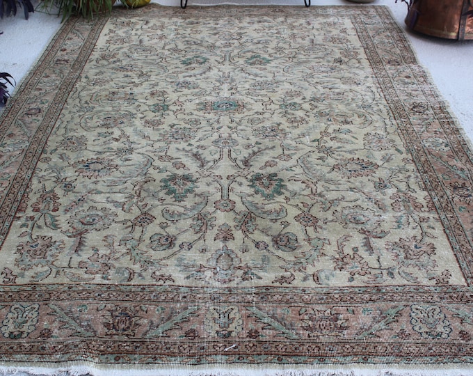 6'7"x9'6" ft  Vintage OUSHAK Rug, Beige Oushak Rug, Large Area Rug, Large Turkish Rug, Low Piled Anatolian Rug, Vintage Beige Area Rug