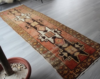 Vintage Rug Runner, Vintage KARS Rug Runner, Ethnic Star Design Runner, Bohemian Rug Runner, Anatolian Rug Runner, Turkish  Runner / B-948