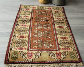 2'4"x3'7"  Small Milas Rug , Ethnic Rug with shades of earth colors , Vintage Small Turkish Rug / B-1637 / 2'4"x3'7"