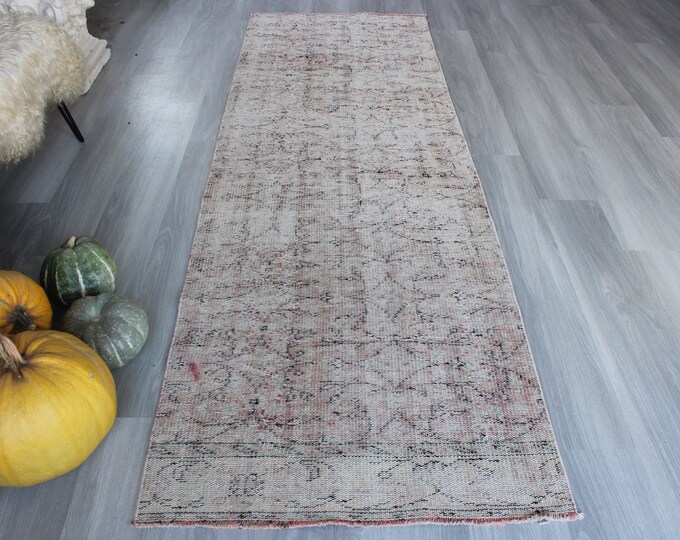 2'9"x9' ft , Vintage Runner, Distressed Rug Runner, Low Piled Rug Runner, Vintage Mute Runner / B-1306