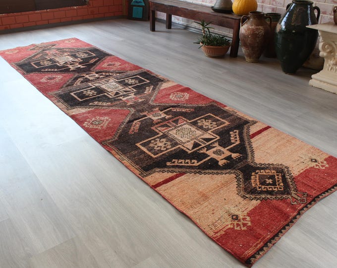 Vintage Rug Runner, 3'x11'Traditional Handwoven Wool Runner, Medallion Design Rug Runner / B-1875