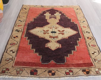 Vintage Small Rug, Ethnic Turkish Rug , Small Medallion Rug / B-1588 / 2'7"x3'7"