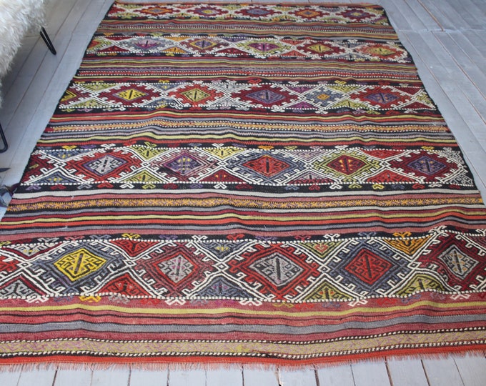 5'5"x 7'8" ft  Vintage Kilim Rug, Ethnic Kilim Rug, Turkish Large Kilim, Large Ethnic Kilim, Large Area KILIM, Anatolian Kilim