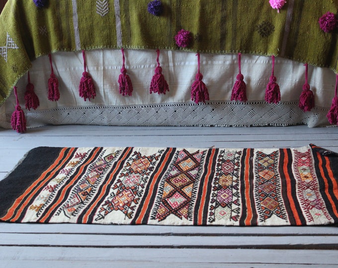 2'5"x4'4" Vintage Turkish Kilim, Bohemian Kilim,Bathroom Kilim Rug,Handwoven Wool Small kilim,Ethnic kelim