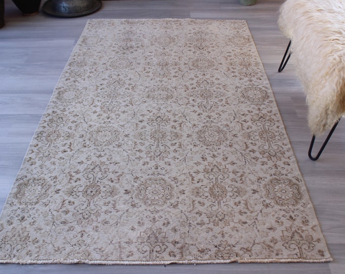 4'x7'2" ft  Vintage Oushak Rug, Beige Oushak Rug, Vintage Beige Rug, Floral Beige Rug, Mute Colored Rug