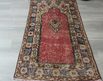 Vintage Chandelier Rug , Traditional Prayer Rug , Classic Design Turkish Rug / B-1634 / 2'4"x4'9"