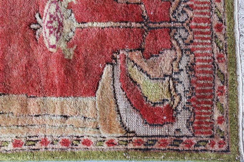 Vintage Red Rug With Chandelier Turkish Handwoven Wool Small Etsy