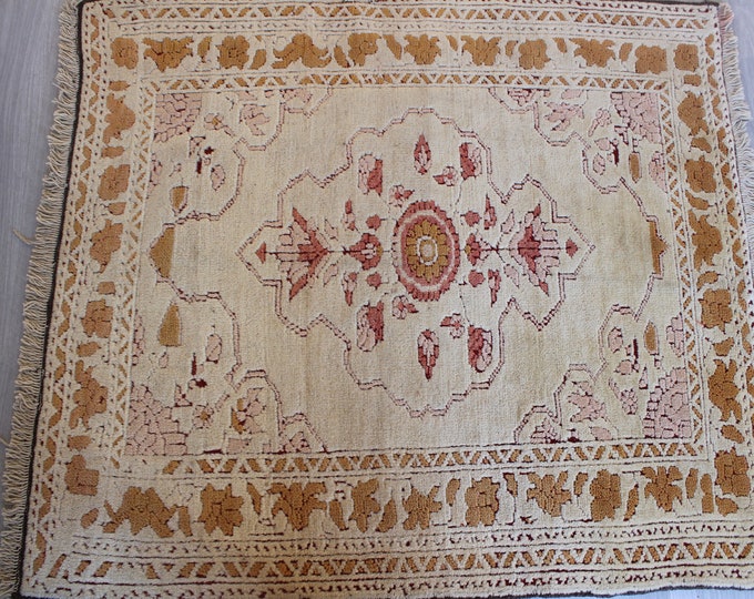 Small Beige Rug, EthnicBeige Rug, Vintage Oushak Rug, 3'4"x3'8" feet , Small Area Rug, Handwoven Beige Rug, Bohemian Rug / B-1221