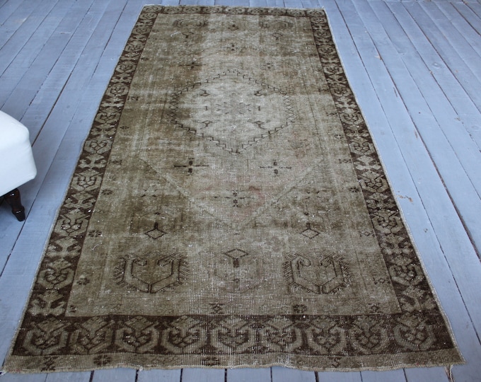 Vintage Ombre Distressed Low Piled Beige Turkish Anatolian Rug, Eclectic Contemporary Carpet