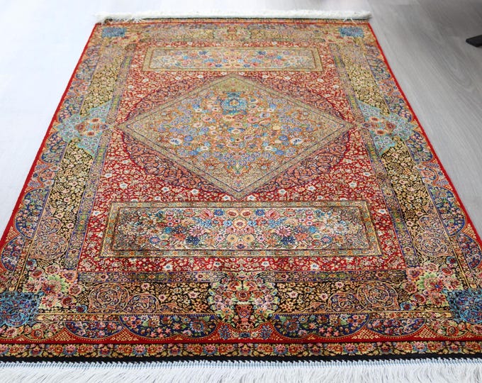 Traditional Silk Rug, Red Silk Rug, 3'3''X5' Silk Medallion Rug / B-1933