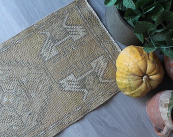 Handwoven Door Mat, Oriental Door Mat, Vintage Door Mat, Ethnic Door Mat / B-1454 / 1'6"x2'8"