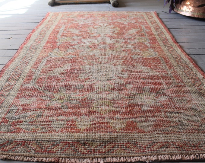 3'1"x5'4" Vintage Red OUSHAK Rug, Hnadwoven Red Rug, Home Design, Anatolian Red Rug, Decorative Red Rug