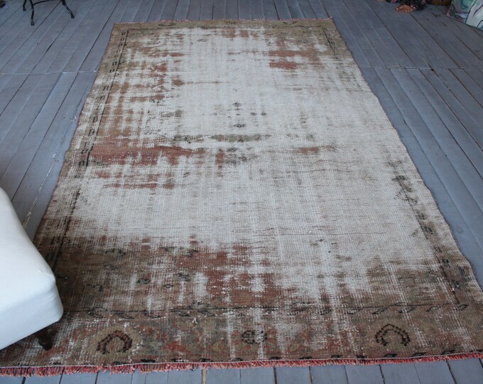 5'0" x 8'6" ft Vintage Distressed Low Piled Wide Turkish Rug Runner, Contemporary Rug Runner