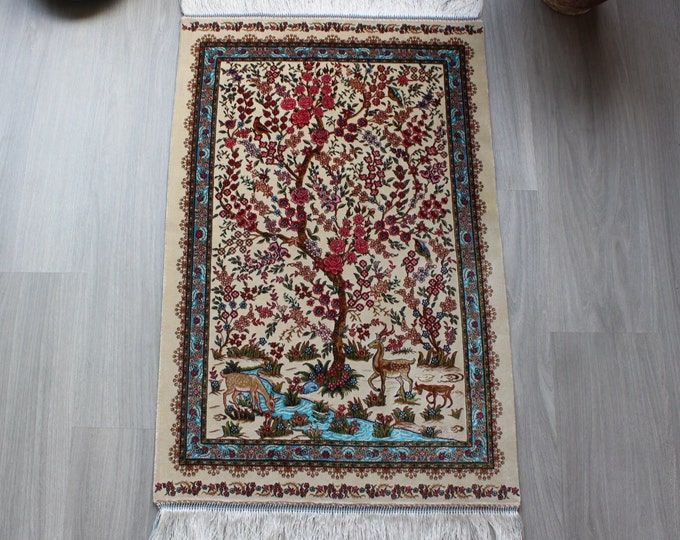 White Silk Rug, Small Silk Rug,  Small  Silk Carpet  /  B-1787 / 2'X3'