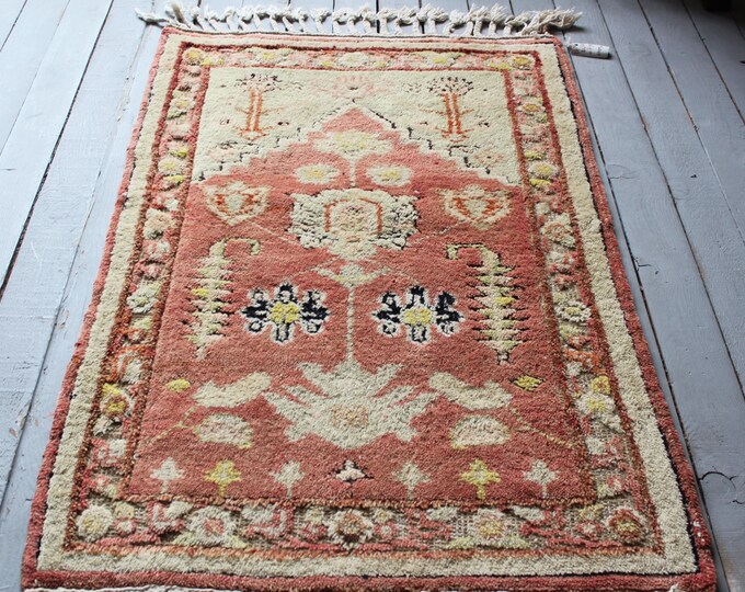 2'6"x3'8" Vintage Turkish Small Wool Carpet, Bohemian Ethnic Handwoven Small Rug