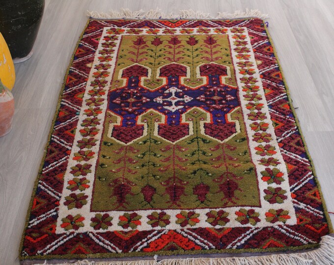 Vintage Anatolian Rug, Small Ethnic Rug, Vegetal Dyed Wool Rug , Ethnic Hand spun wool rug  / Purple-Green Small Rug / B-1565 /  2'9"X4'5"