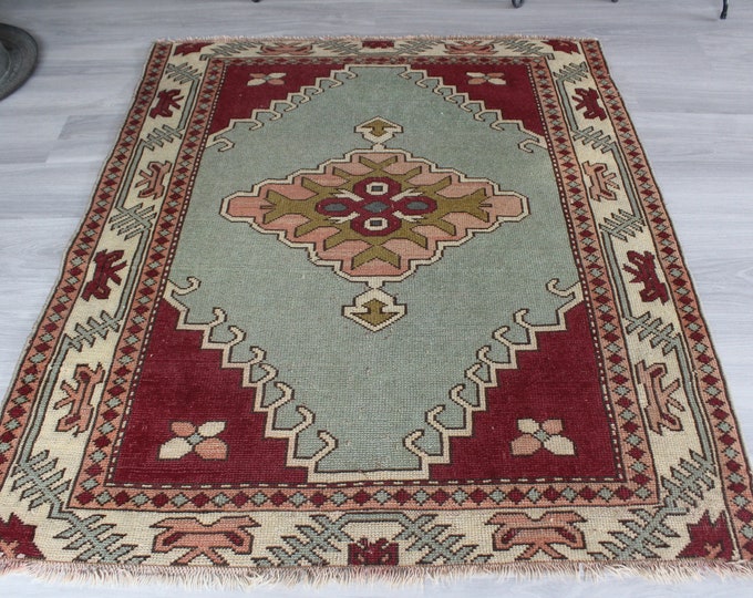 4'2"x4'9" ft  Vintage Rug,  Ethnic  Area Rug, Vintage Anatolian Rug, Small Vintage Rug, Small Ethnic Rug