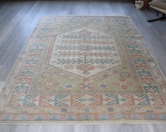 Vintage Ivory  rug, 5'3"x6'9" , Velvet Textured Handwoven Wool Rug / B-230