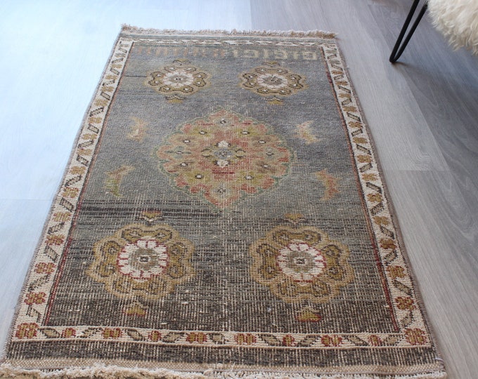 Small Floral Rug, Small Blue Rug, Small Low Piled Rug , Blue Floral Rug / B-1718 / 2'x3'7"