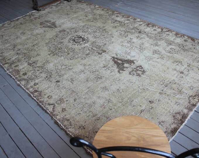 6'7"x10'3" Vintage Beige OUSHAK Rug, Distressed Anatolian Rug, Beige-Brown Turkish Area Rug