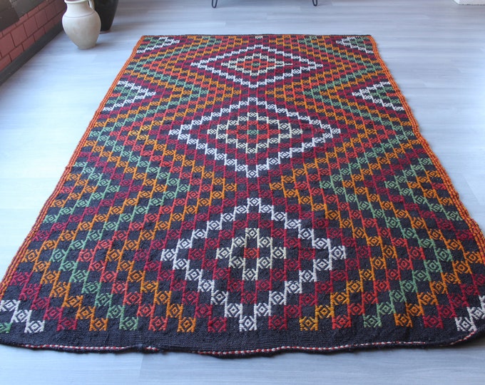 Vintage Kilim Rug, Colored Kilim Rug, Bohemian Kilim, Ethnic Kilim Rug, Ethnic Flat Rug, Handwoven Flat Rug / N-1058 / 5'x7'9"