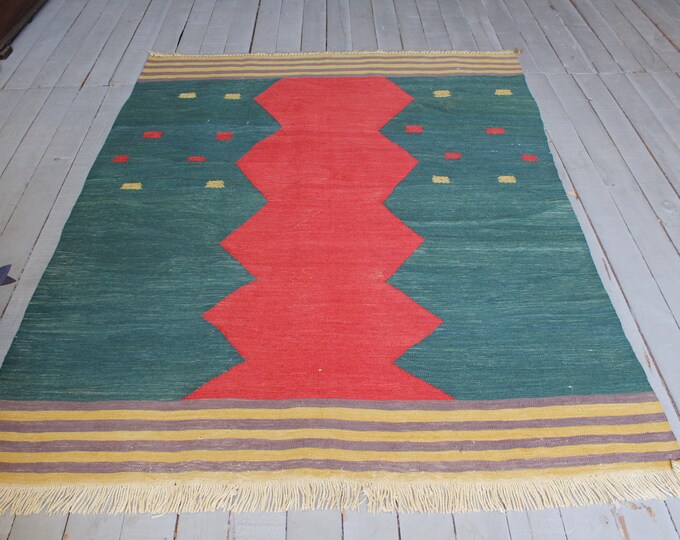 4'3"x5'5" Vintage Turkish Kilim, Handwoven  Kilim, Ethnic Bohemian Wool Kilim Rug