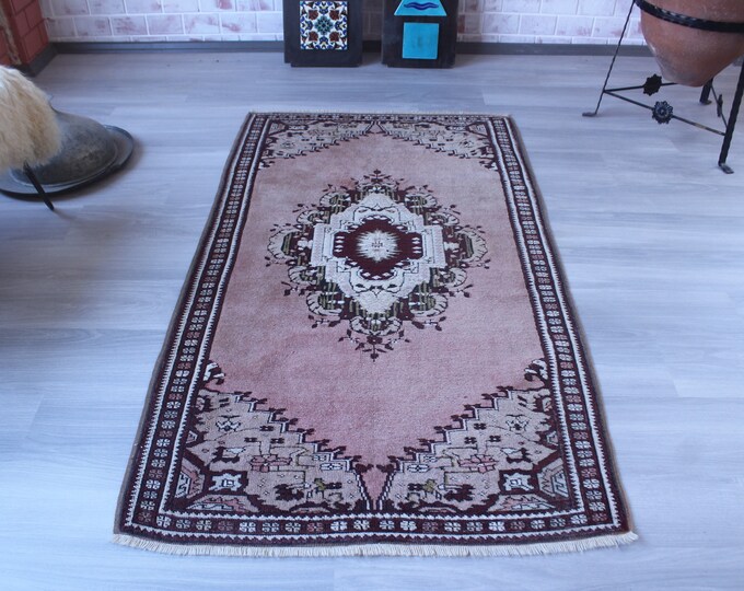 Vintage Rug, Vintage Pink Rug, Special Milas-Karacahisar Rug , Vintage Turkish Rug, Ethnic Area Rug, Handwoven Wool Rug,  Decorative Rug