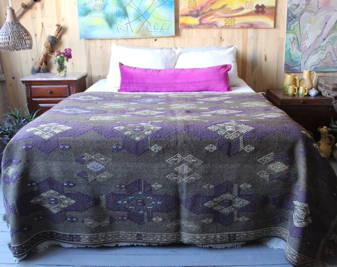 5'2"x7'3"ft..Vintage Gray- Purple  Kilim Rug, Ethnic Bohemian Gray Kilim ,Turkish Handwoven Wool Kilim Rug