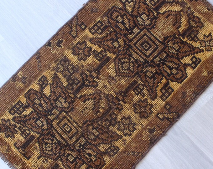 Vintage Door Mat, Ethnic Wool Door Mat, Handwoven Small Rug, Small Brown Rug / B-1439 / 1'5"x2'5"