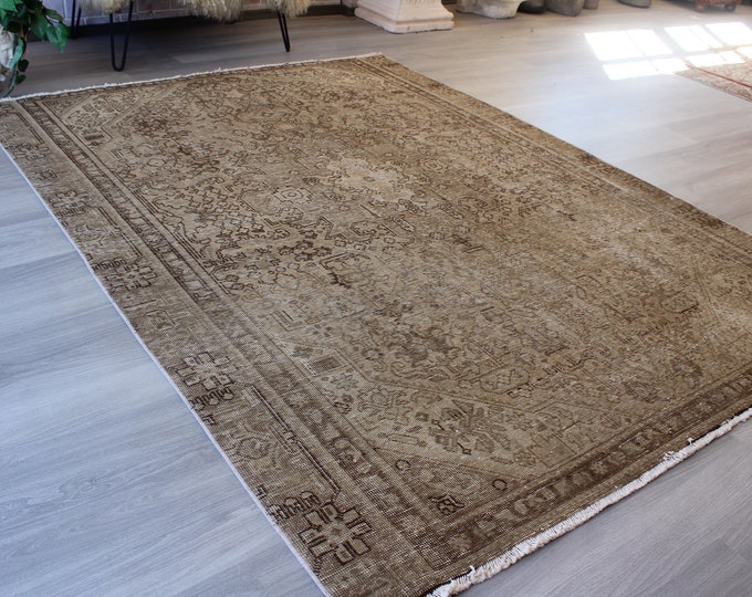 Beige Oushak Rug , Large Vintage  Rug, Large Beige Rug 5'9"x7'9" feet ,  Handwoven Rug , Mute Coloured Rug / B-1259