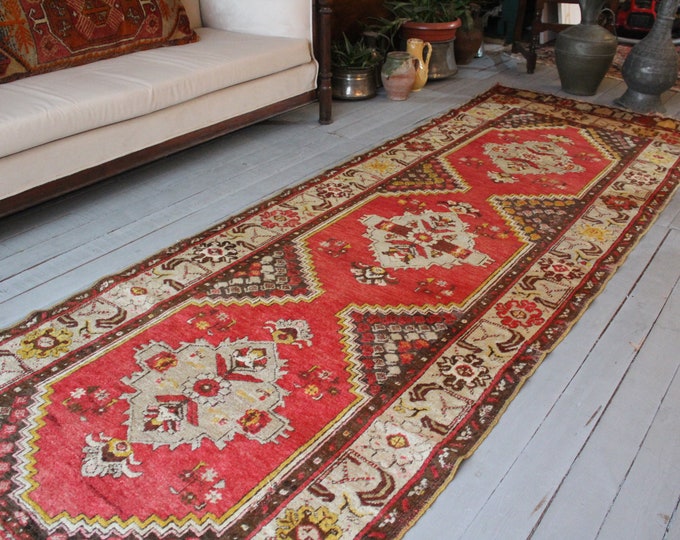 2'5"x 11'0" Vintage Red Hand Spin Wool Rug Runner,Ethnic Hundred Years Old Rug Runner