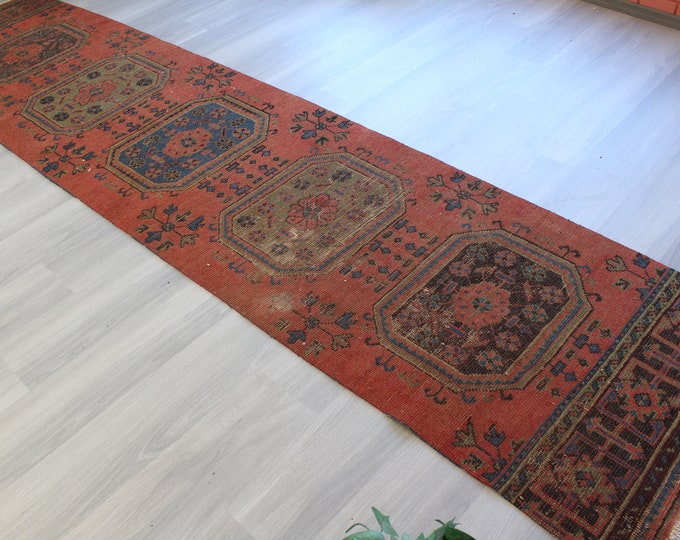 Vintage Rug Runner, Ethnic Rug Runner, Boho Style Runner, Handwoven Rug Runner , Red Wool Rug Runner, Ethnic Red Runner /  2'9"x12'2"