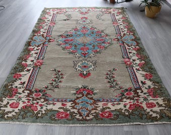Vintage Floral Wool Rug, 5'7''x 9'8'', Anatolian Medallion