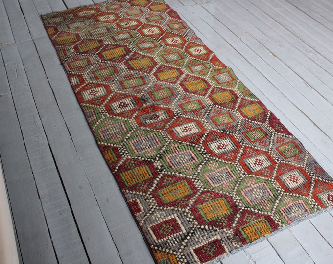 2'6"x5'9" RUNNER, Vintage Kilim Runner,Bohemian Rug Runner,Ethnic Kilim Runner,Handwoven Wool Mut Geometric Design Kilim Rug Runner