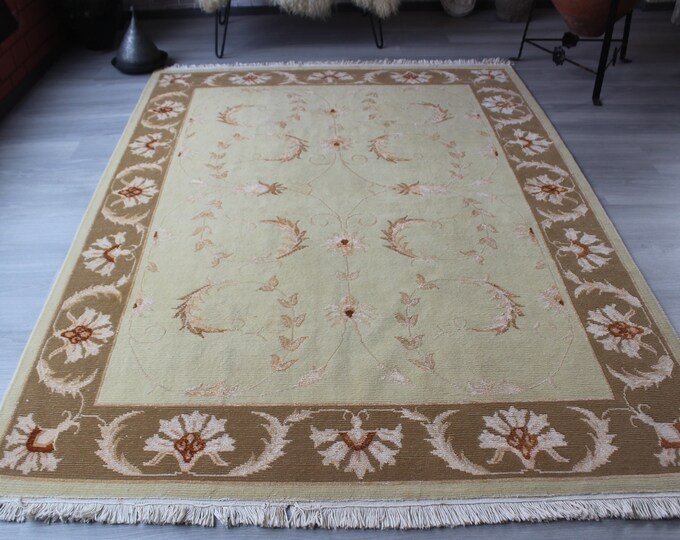 Silk-Wool Rug, Oushak Rug, Turkish Area Rug, Beige Oushak Rug, Beige Classic Design Rug, Handwoven Silk-Wool Rug, Beige Area Rug