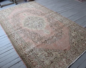 6'x10'2" ft  Vintage Pink Oushak Rug, Vintage Turkish Anatolian  Rug, Vintage Ethnic  Oriental Rug